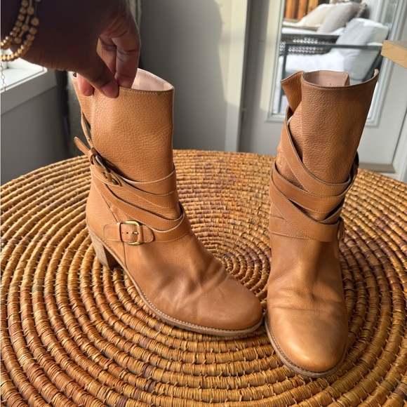 Stuart Weitzman Shoes - Stuart weitzman tan size 10 buttery Leather Ankle Boots with Buckle